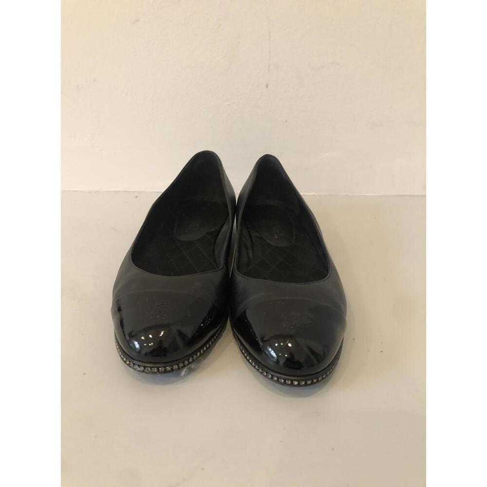 Chanel Patent Lambskin Crystal CC Cap Toe Ballerina Flat